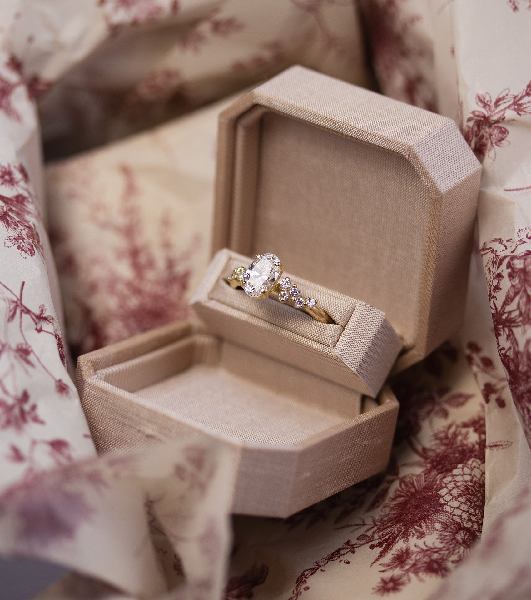 18k yellow bespoke gold lab grown diamond engagement ring